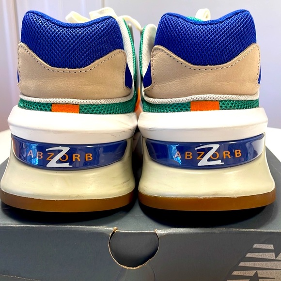 New Balance Shoes - Men’s 11.5 - Picture 5 of 9